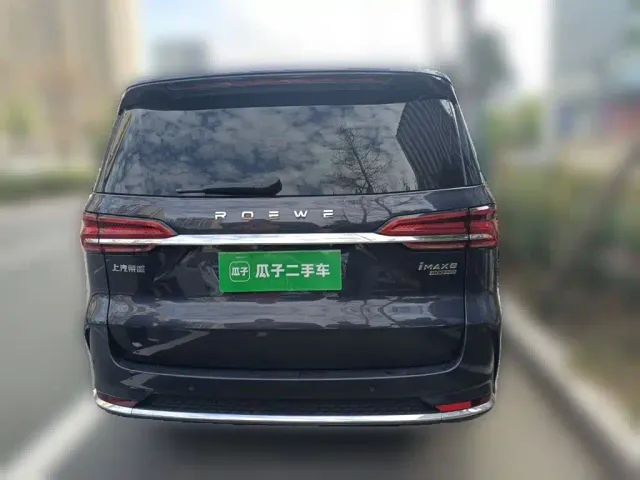 Roewe iMAX8 — Фото автомобиля 3