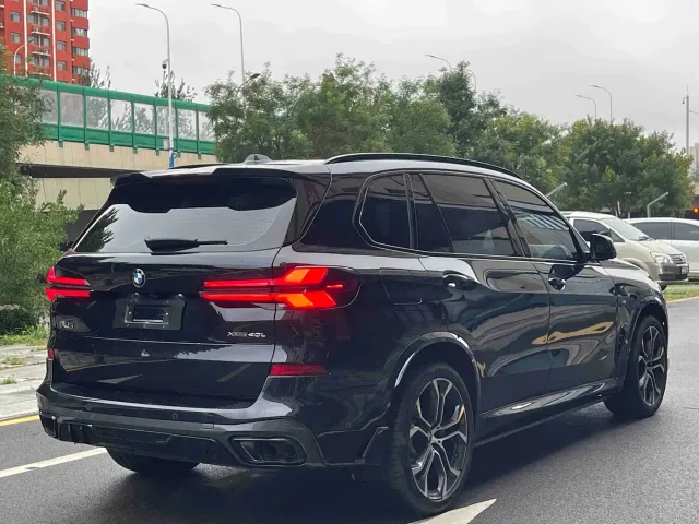 BMW X5 — Фото автомобиля 6
