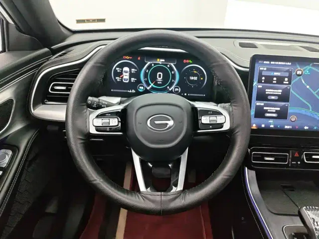 GAC Trumpchi GS8 — Фото автомобиля 15