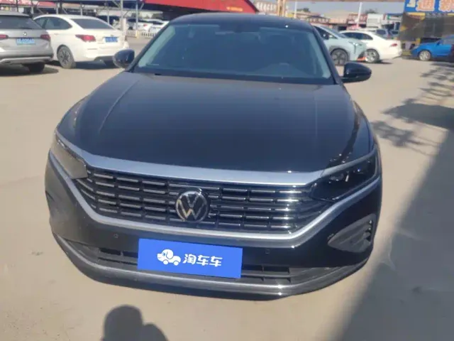 Volkswagen Passat — Фото автомобиля 2