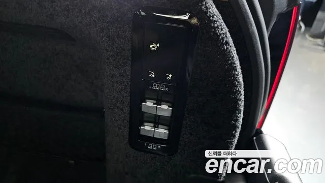 Land Rover Range Rover — Фото автомобиля 21