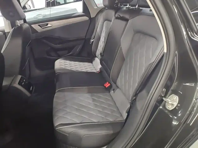 Volkswagen Sagitar — Фото автомобиля 16