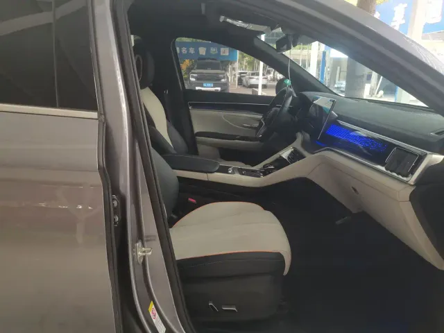 BYD Song PLUS — Фото автомобиля 4
