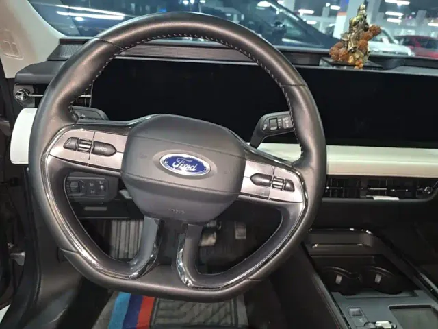 Ford Mondeo — Фото автомобиля 10