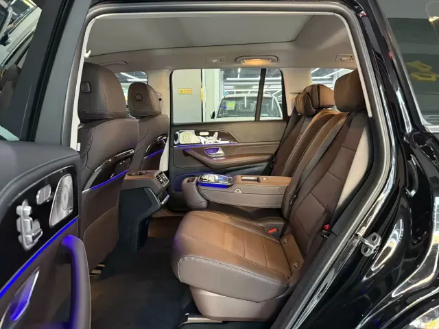 Mercedes-Benz GLS-Class — Фото автомобиля 11