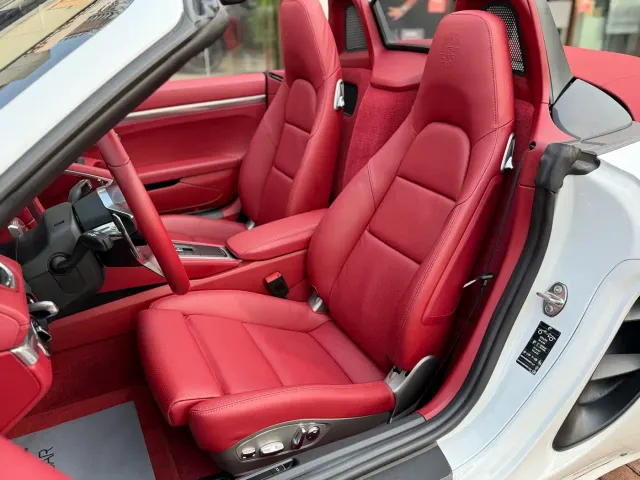 Porsche 718 — Фото автомобиля 21