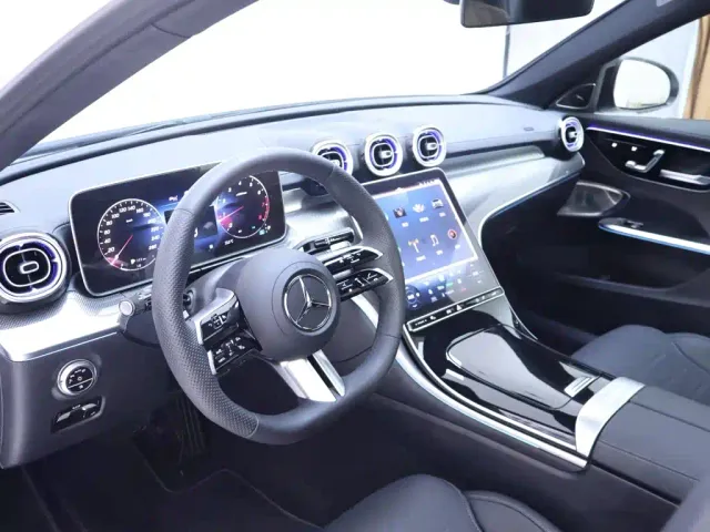 Mercedes-Benz C-Class — Фото автомобиля 11