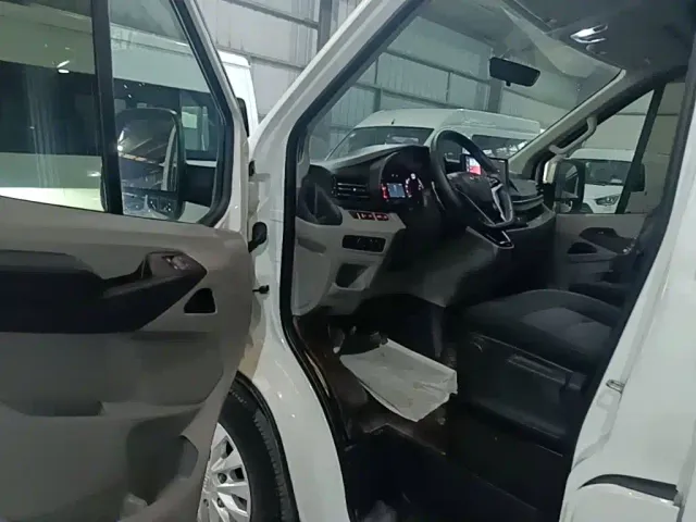Maxus Xintu V90 — Фото автомобиля 15