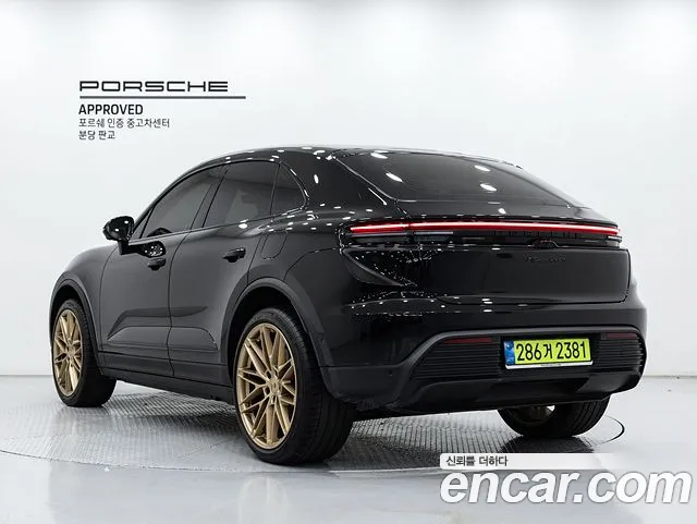 Porsche Macan — Фото автомобиля 2