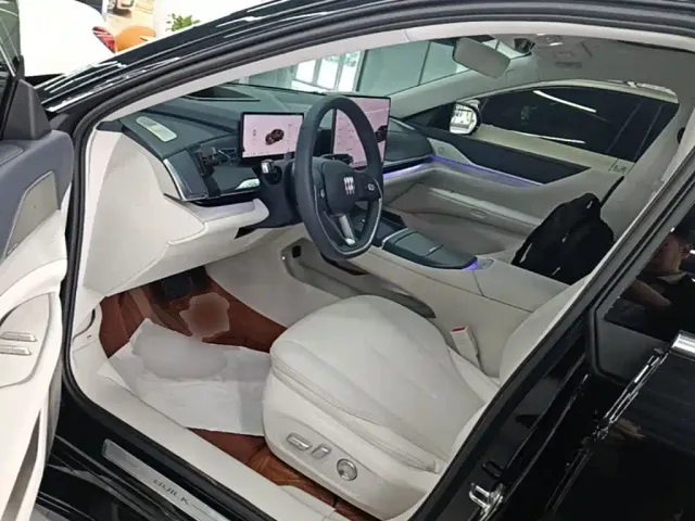 Buick Zenith Sedan 2026 Luxury Leisure Smart Edition — Фото автомобиля 15