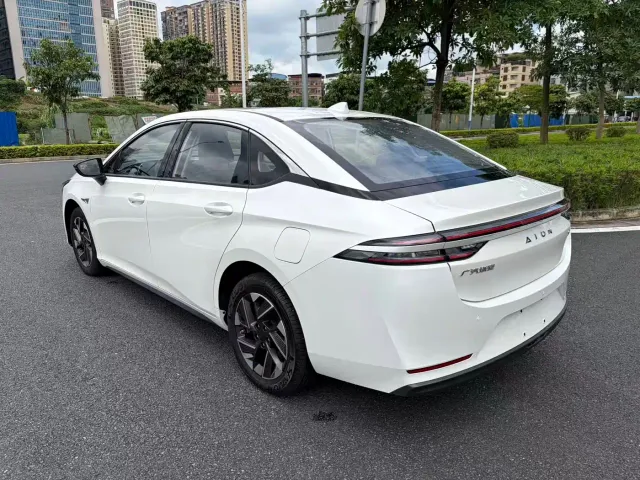GAC Aion S Plus — Фото автомобиля 4