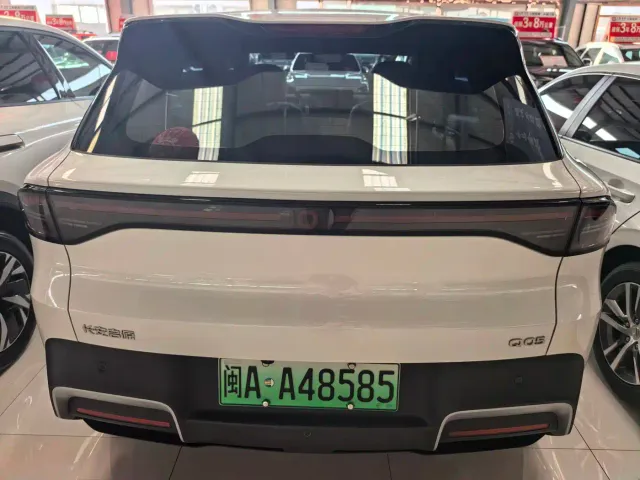 Changan Qiyuan Q05 — Фото автомобиля 4