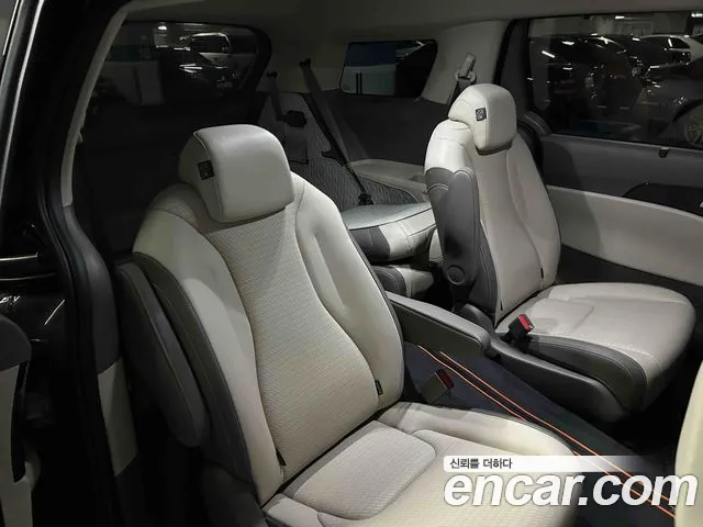 Kia Carnival 4th Gen — Фото автомобиля 15
