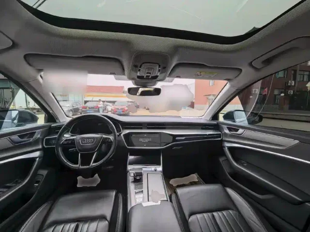 Audi A6L — Фото автомобиля 9