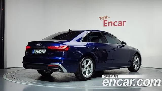 Audi A4 — Фото автомобиля 2