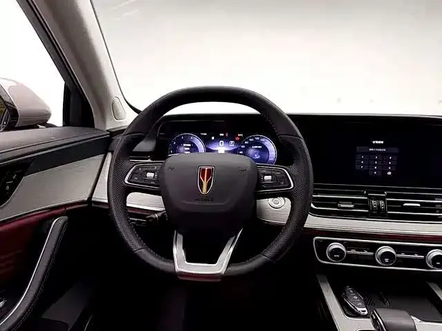 Hongqi HS5 — Фото автомобиля 5