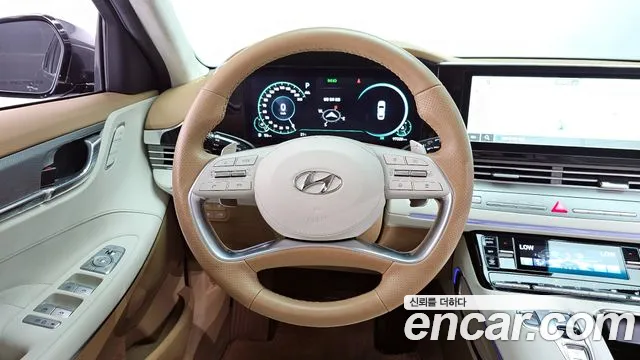 Hyundai Grandeur — Фото автомобиля 11
