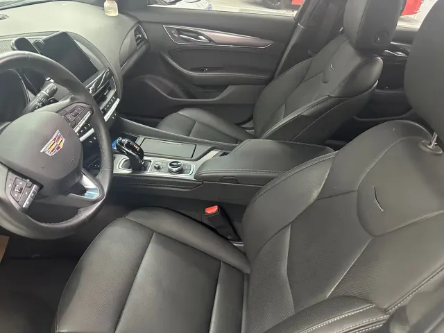 Cadillac CT5 — Фото автомобиля 5