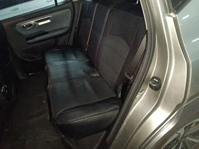 GAC Aion Y — Фото автомобиля 18
