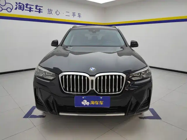 BMW X3 — Фото автомобиля 2