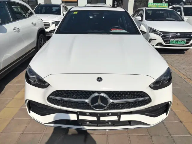 Mercedes-Benz C-Class — Фото автомобиля 3