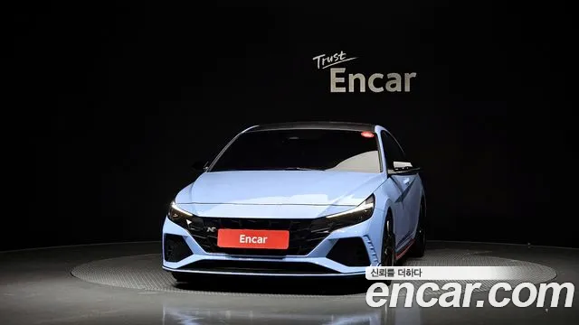 Hyundai AVANTE — Фото автомобиля 3