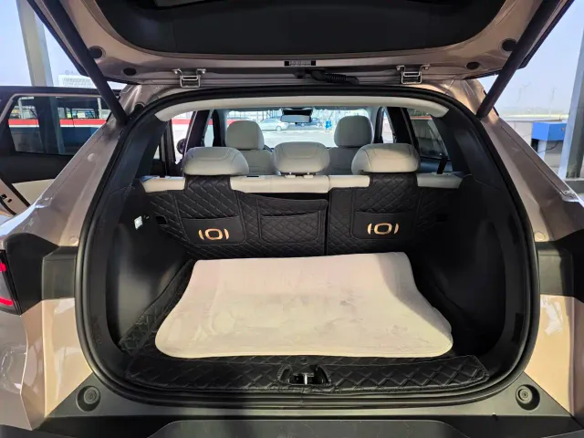 Changan Qiyuan Q05 — Фото автомобиля 14