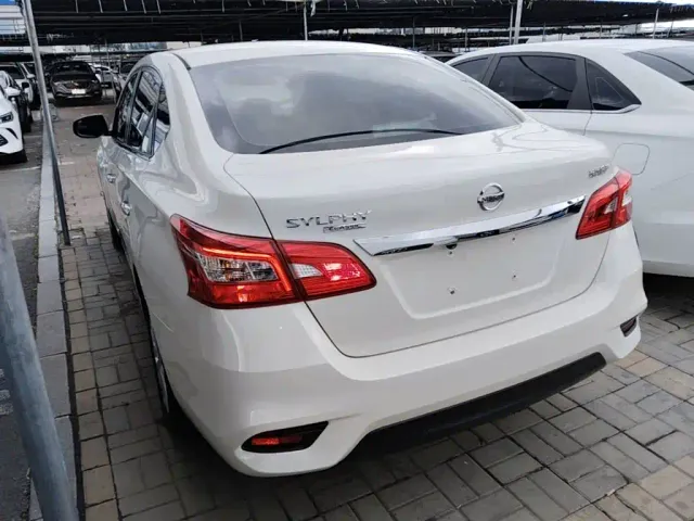 Nissan Sylphy — Фото автомобиля 4