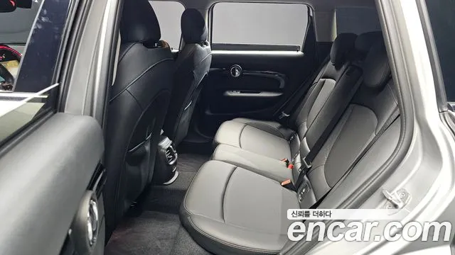 MINI Clubman — Фото автомобиля 16