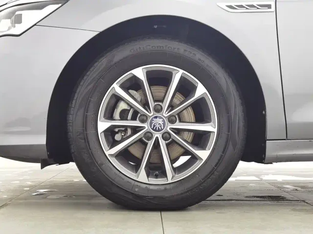 BYD Qin PLUS — Фото автомобиля 17