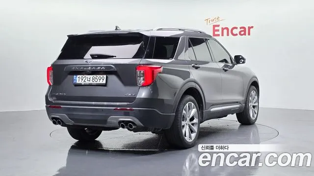 Ford Explorer Explorer 6 поколение 3.0 Platinum 4WD — Фото автомобиля 2