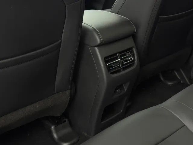 Haval M6 — Фото автомобиля 14