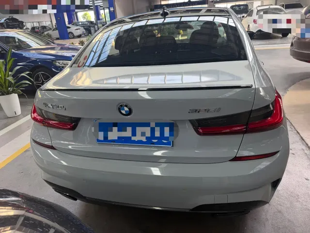BMW 3 Series — Фото автомобиля 17