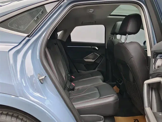 Audi Q3 Sportback — Фото автомобиля 11