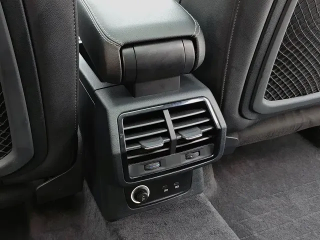 Audi Q3 — Фото автомобиля 21