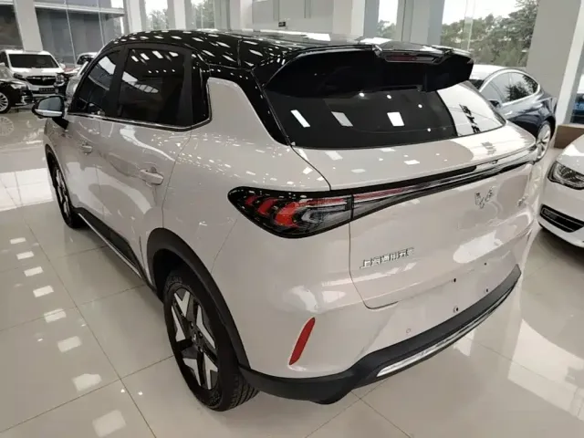 Wuling Motors Wuling Bingo S 2025 Model Base Version — Фото автомобиля 4