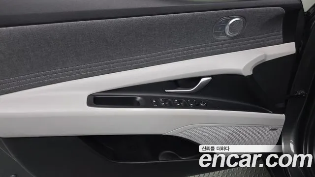 Hyundai Avante CN7 — Фото автомобиля 13