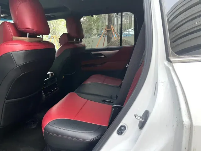 Lexus LX — Фото автомобиля 5