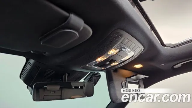 Mercedes-Benz EQB — Фото автомобиля 17