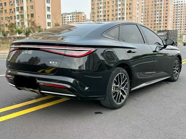 BYD Seal — Фото автомобиля 9