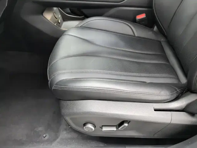 Geely Xingyue L — Фото автомобиля 20