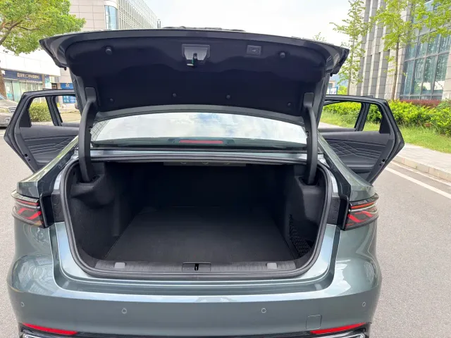 Chery Arrizo 8 PRO — Фото автомобиля 17