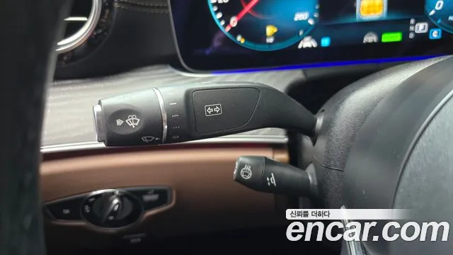 Mercedes-Benz E-Class W213 — Фото автомобиля 27