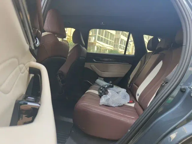 Geely Xingyue L — Фото автомобиля 16