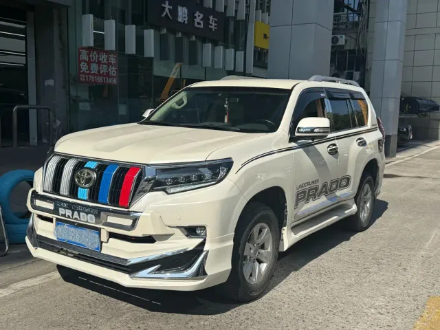 Фотография автомобиля — Toyota Prado