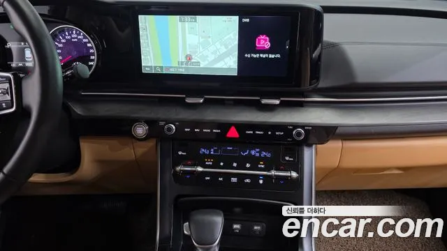 Kia Canival Carnival 4 поколение Бензин 9 мест Prestige — Фото автомобиля 15