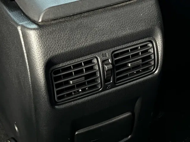 Nissan Sylphy — Фото автомобиля 14