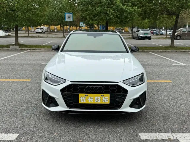 Audi Audi A4L 2023 40 TFSI Luxury Sport — Фото автомобиля 2