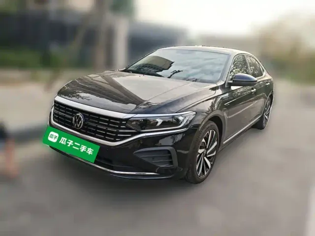 Фотография автомобиля — Volkswagen Passat