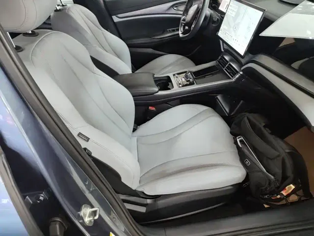 BYD Seal — Фото автомобиля 24
